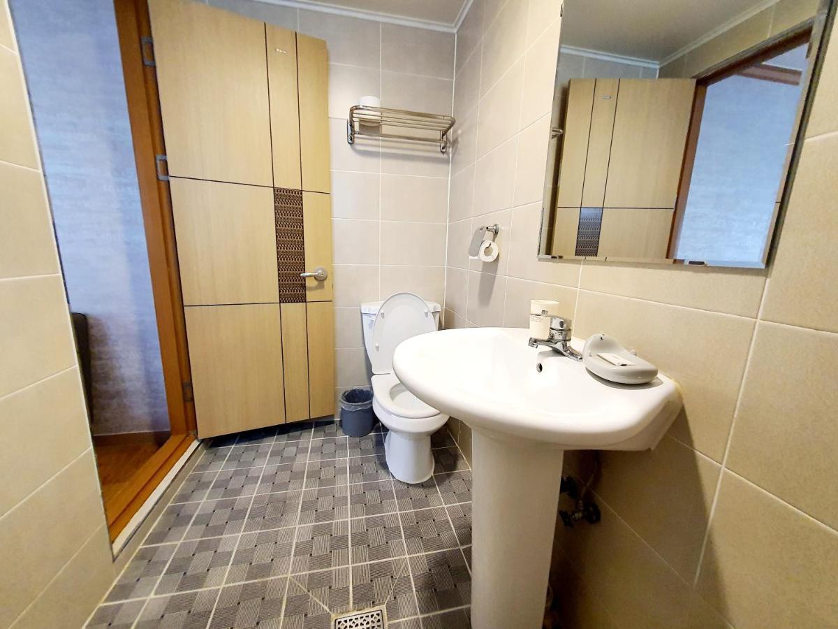 Hotel Hwangridangil Adamjeong Gyeongju Habitación foto